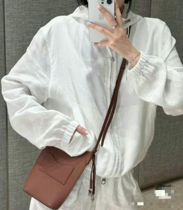 Picture of Loro Piana Handbags _SKUfw201149684fw